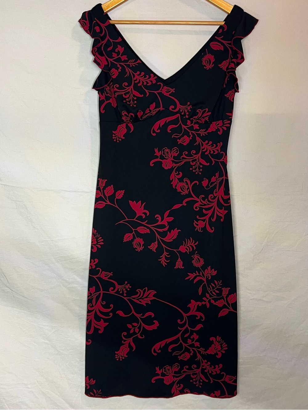 Vintage Black Dress with Red Floral Print - V-Neck Cap Sleeve